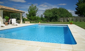 Sécuriser la piscine de sa location de vacances