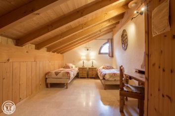 chambre n°6 avec télé/dvd