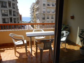 Terrasse avec vue sur mer
