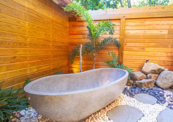 Jungle Lodge au jardin des colibris